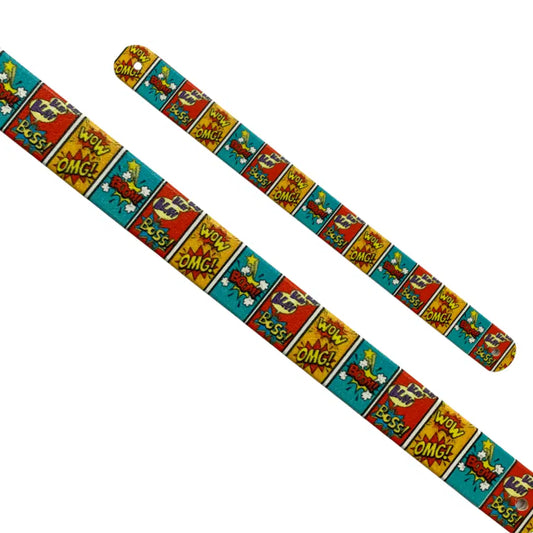 Motif interchangeable en Biothane vignettes de bande dessinée colorées Wow, OMG et Boss pour collier de chien.